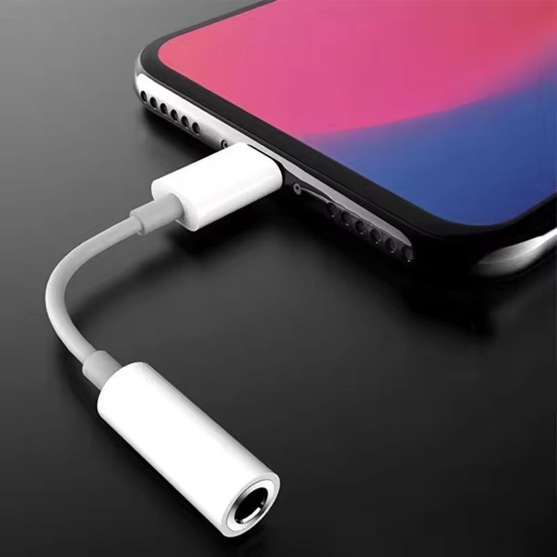 Adattatore da Lightning a 3,5  - Wired Earphone Lightning recensione e prezzo